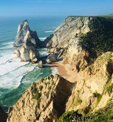 10 PRAIAS À VOLTA DE LISBOA