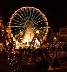 MERCADOS E FEIRAS DE NATAL EM LISBOA: MAGIA FESTIVA PELA CIDADE