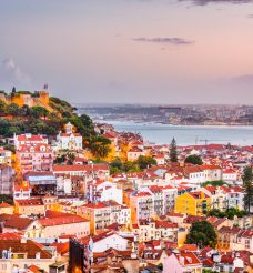 LISBOA NÃO É SÓ UM DESTINO DE VIAGEM. É UMA CIDADE PARA SE VIVER.